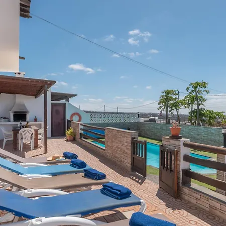 Apartament Andres House,